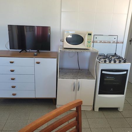 Praia De 4 Ilhas Apartamento De 1 Quarto A 60M Praia Com Vista 邦比尼亚斯 外观 照片