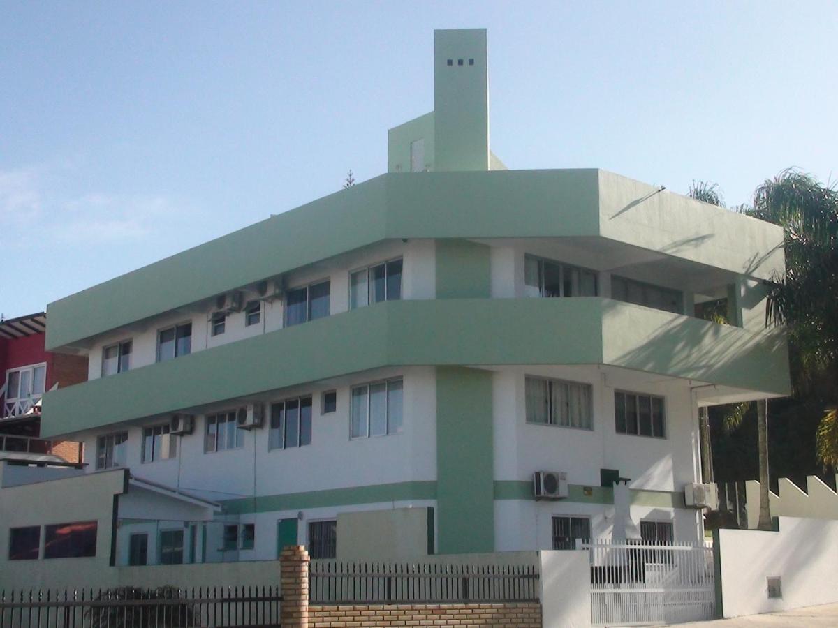 Praia De 4 Ilhas Apartamento De 1 Quarto A 60M Praia Com Vista 邦比尼亚斯 外观 照片