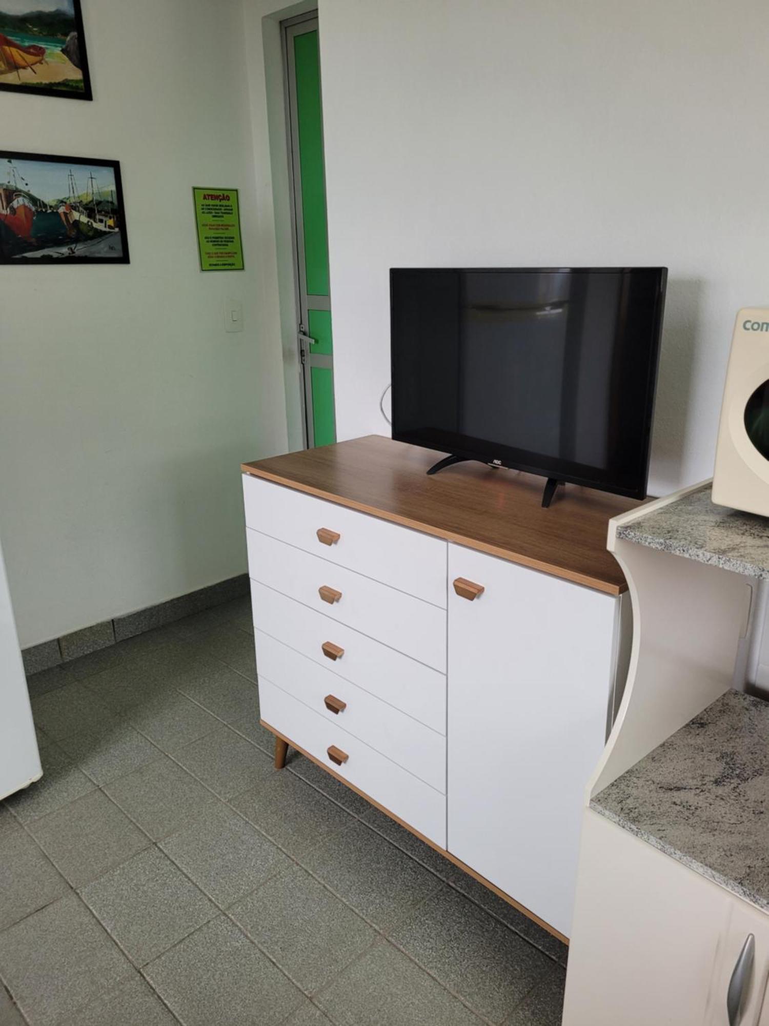 Praia De 4 Ilhas Apartamento De 1 Quarto A 60M Praia Com Vista 邦比尼亚斯 外观 照片